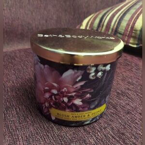 Blush amber and peony candle by bath and body works